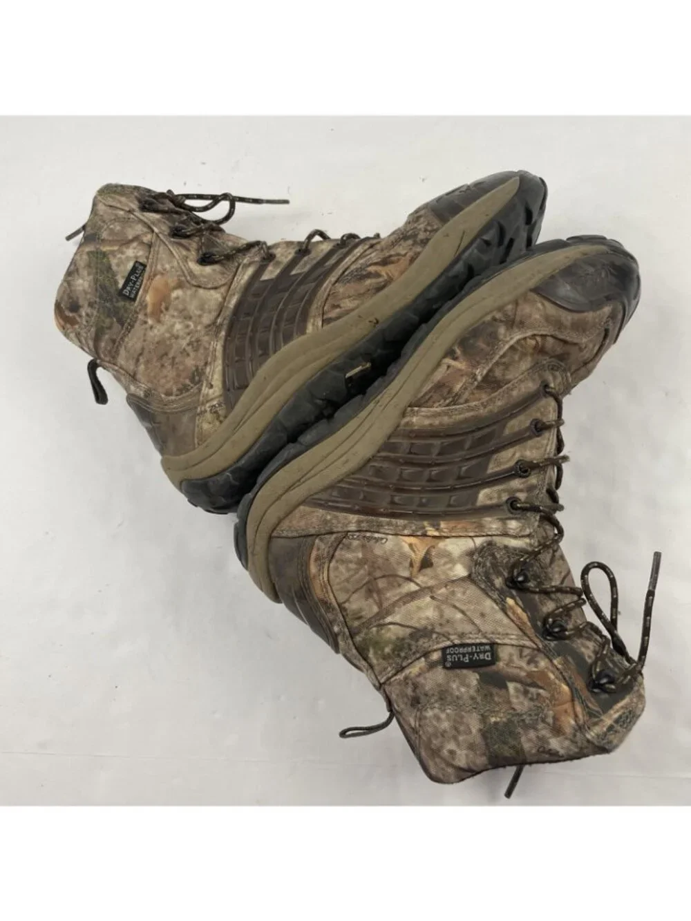 Cabela’s Dry-Plus Hunting Boots Camo Men’s 10W Scent Eliminator Vibram Sole